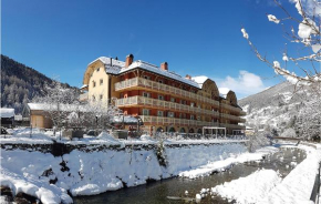 Nice apartment in Ponte di Legno with WiFi and 3 Bedrooms